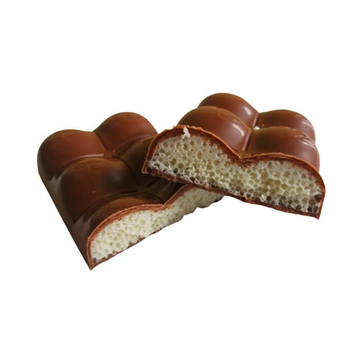 Aero Festive Snowy White Chocolate Sharing Block