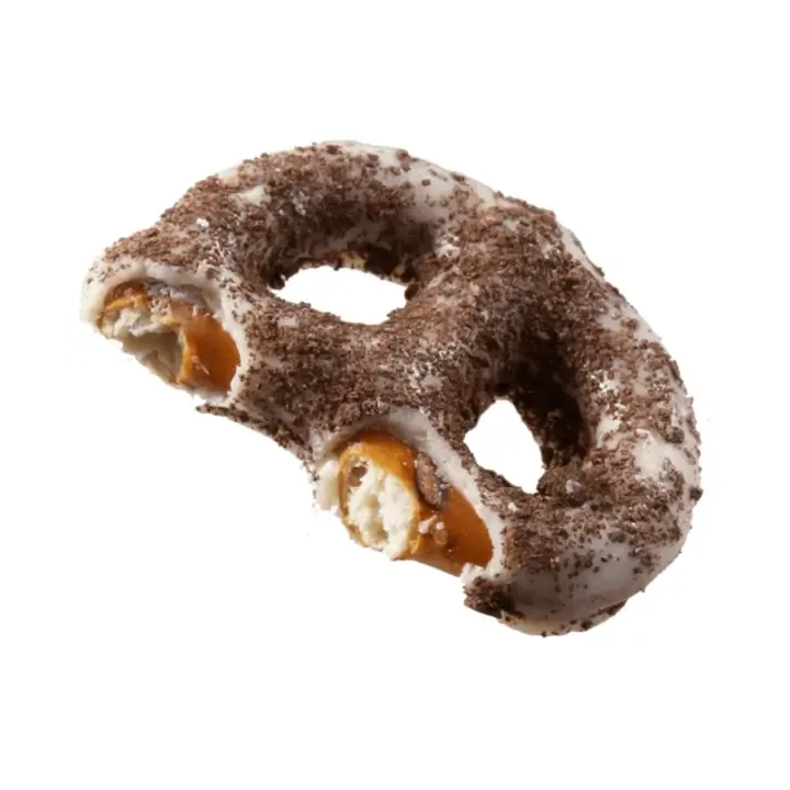 HERSHEY'S Dipped Pretzels Cookies 'N' Creme Snack