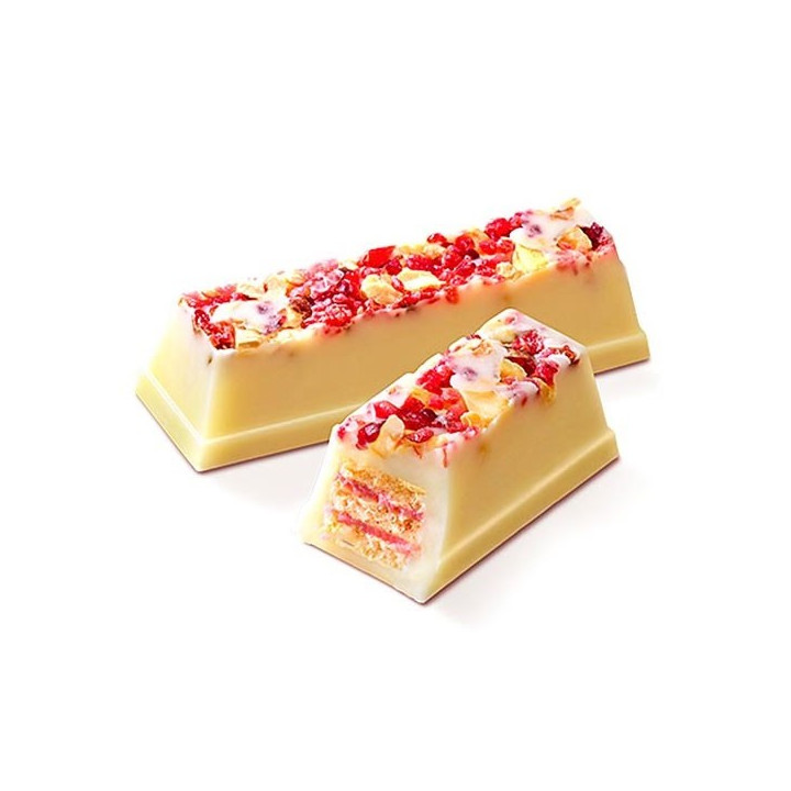 Kit Kat Rich Rum Raisin Cranberry & Almond 102 g
