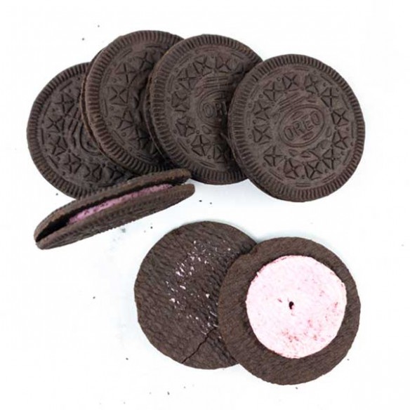 Oreo Crispy Sakura Chiffon Cake